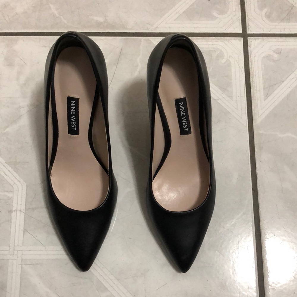 Nine West 3.5 inches high heels comfortable for walking